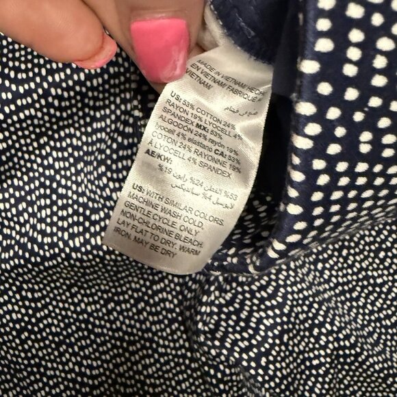 Chico's Pants Women's 2P Navy Blue Polka Dot Ankle High Rise Stretch - Picture 5 of 7